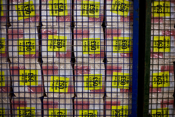 week in business: bank notes