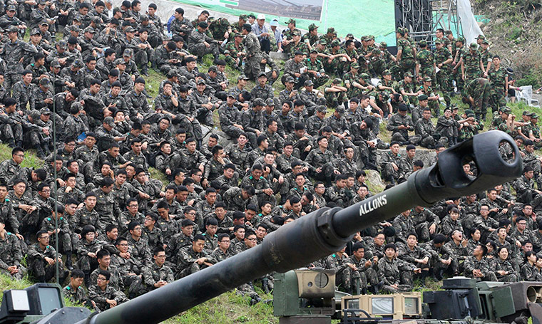 Picture desk live: South Korean army soldiers