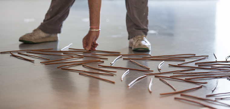 Richard Long : Richard Long laying out sticks at The Hepworth