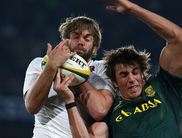 best of the week: South Africa's Eben Etzebeth challenges England's Geoff Parling 