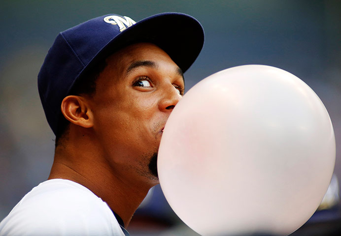 best of the week: Milwaukee Brewers' Gomez blows a bubble 