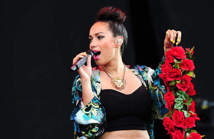Hackney festival: Leona Lewis sings