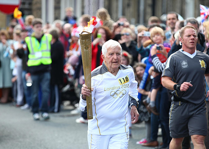 Olympic torch 37: Arthur Cockcroft