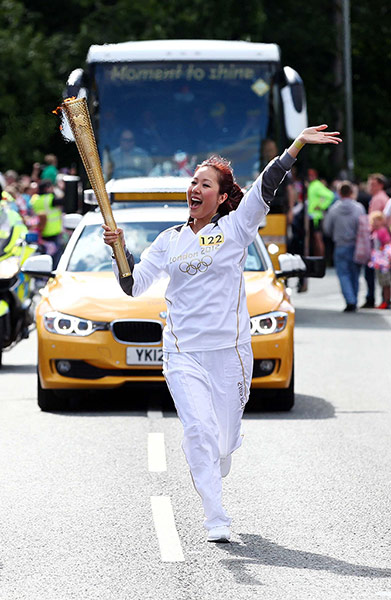 Olympic torch 37: Lan Ngo