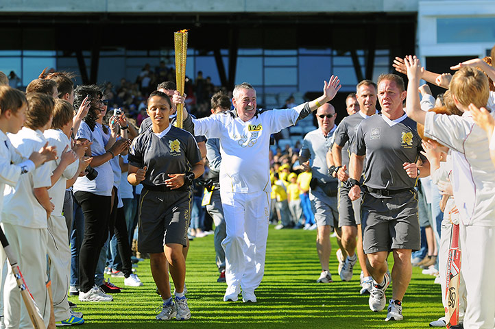 Olympic torch 37: Ian Tippen