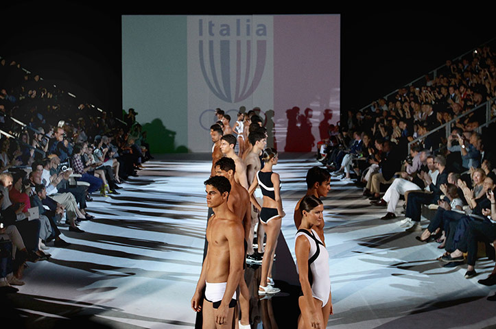 Picture desk live: Emporio Armani: Runway - Milan Fashion Week Menswear Spring/Summer 2013