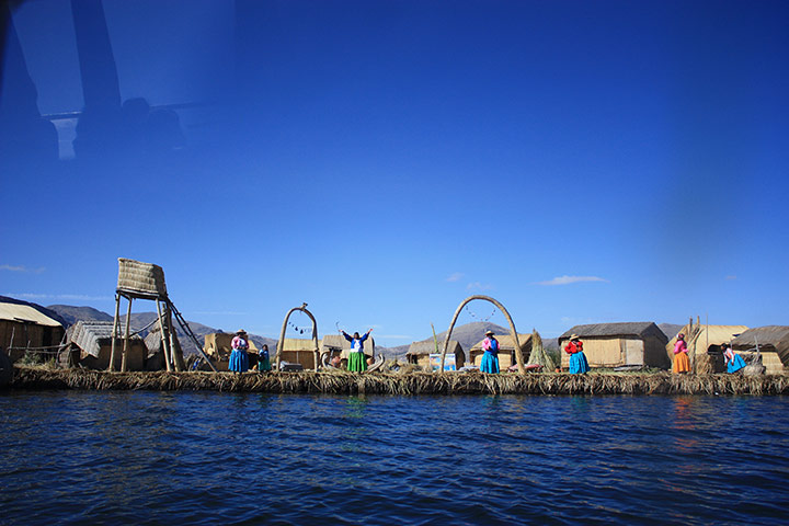 Your Pictures: A welcome from the inhabitants of the Floating Islands, Uros, Lake Titicaca