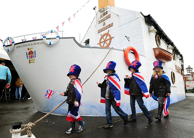 Regatta: People celebrate at the Kibworth street party