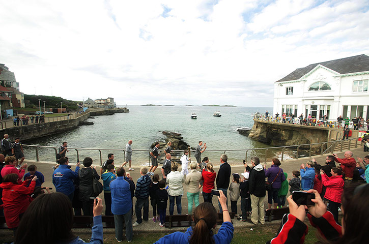 Olympic torch day 16 : Olympic torch day 16 