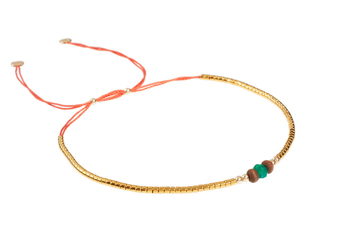 Hot summer trends: Friendship bracelet