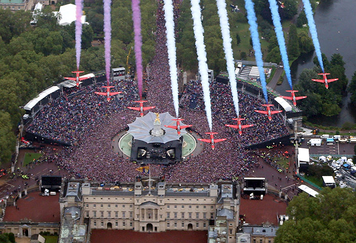 Jubilee celebrations: The RAF aerobatic team fly in formation over Buckingham Palace