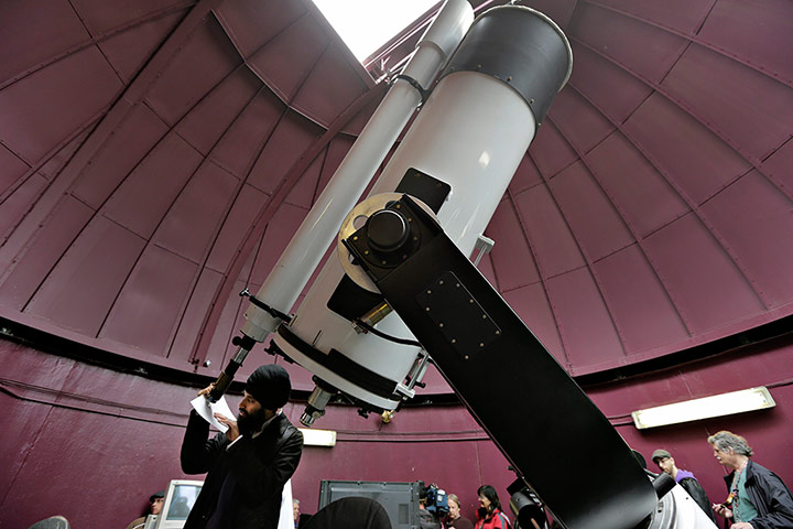 Venus transiting sun: Venus transiting the sun in pictures