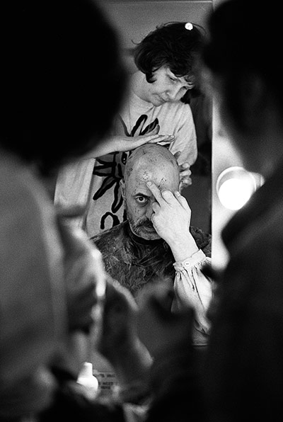 Northern Broadsides: The Cracked Pot by Blake Morrison, 1995