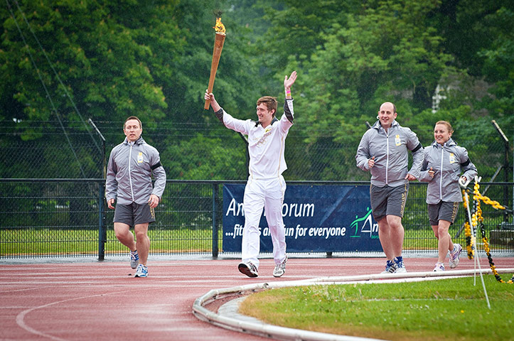 Olympic Torch: Olympic Torch Relay - Day 20