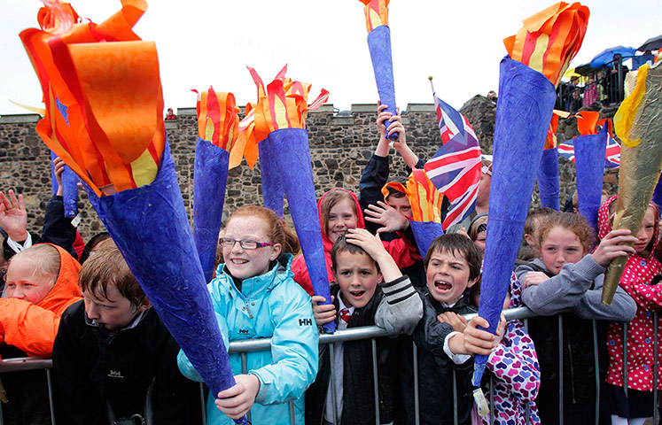 Olympic Torch: Olympic Torch Relay - Day 20