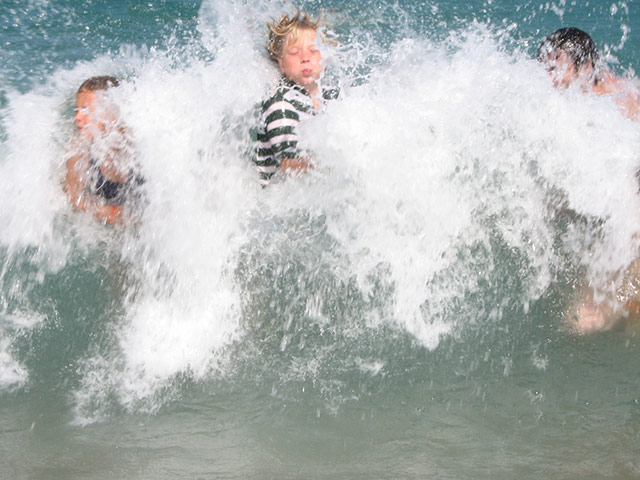 Your Pictures: Wave: Your Pictures: Wave