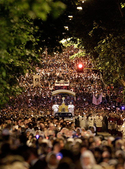 24 Hours: Rome, Italy: Pope Benedict XVI leads the Corpus Domini