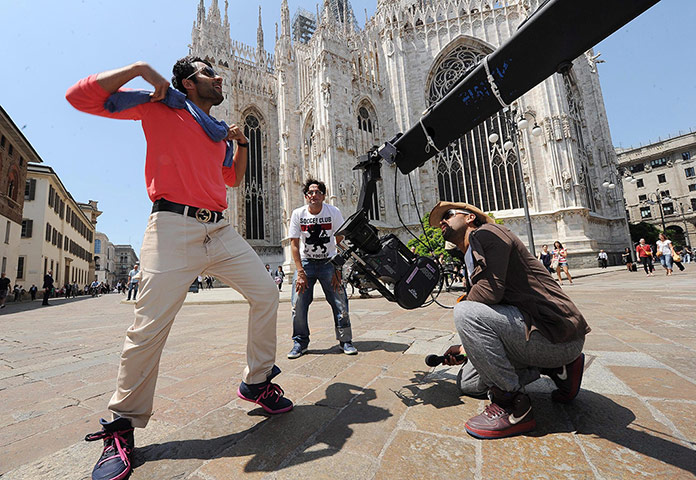 week in film: Indian actor Jaccky Bhagnani rehearses a dance scene