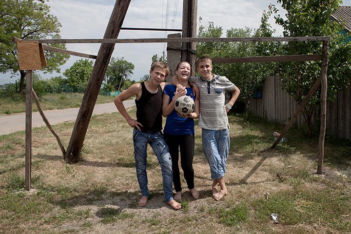 Ukraine homeless: SCWCTEAM_5.jpg