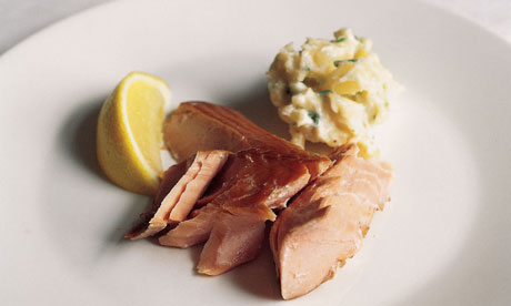 Hot-smoked salmon with horseradish potatoes