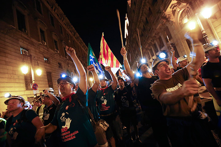 Miners reach Madrid: Coal miners take part in the last day of their Marcha Negra
