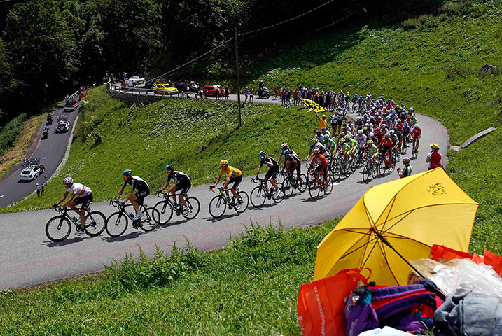 cycling: Sky Procycling rider and leader's yellow jersey 