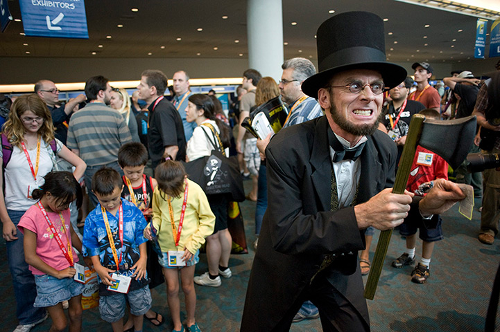 Comic con: Russel Brown dressed as Abraham Lincoln