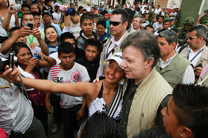 FARC in Colombia: Colombia's President Juan Manuel Santos visits FARC stonghold