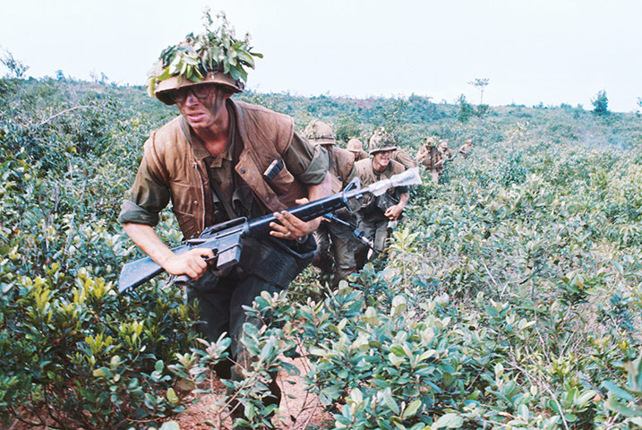 US Army Camouflage: Marines Running Through Field