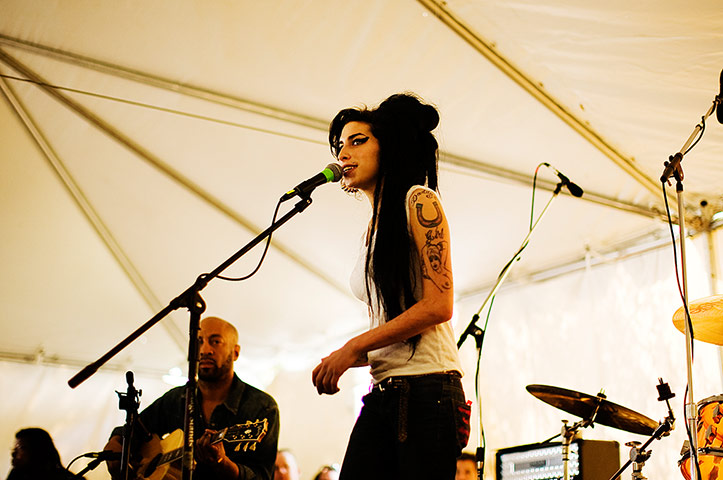 Amy Winehouse: Amy plays an acoustic set at SXSW in Austin, Texas, March 2007