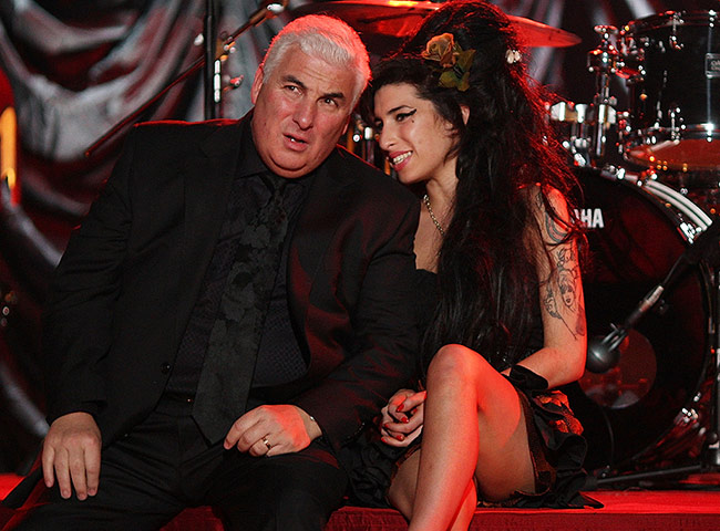 Amy Winehouse: Amy sits with her father Mitch waiting for the 2008 Grammy annoucement