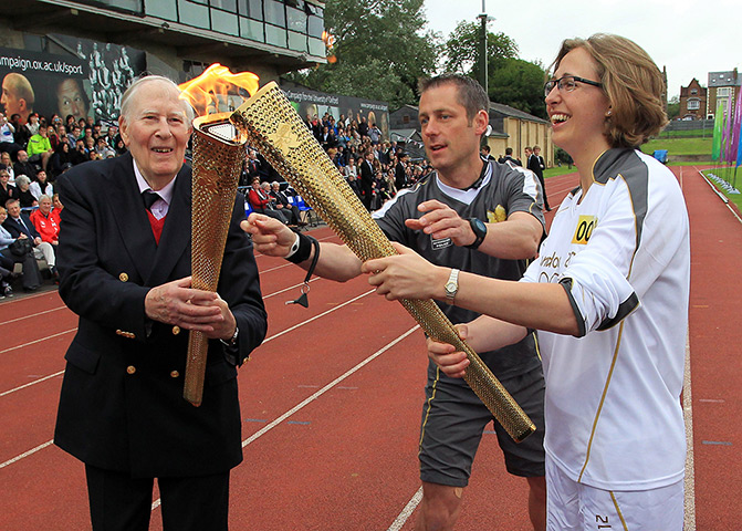 Torch relay: 10 July, Oxford: Sir Roger Bannister
