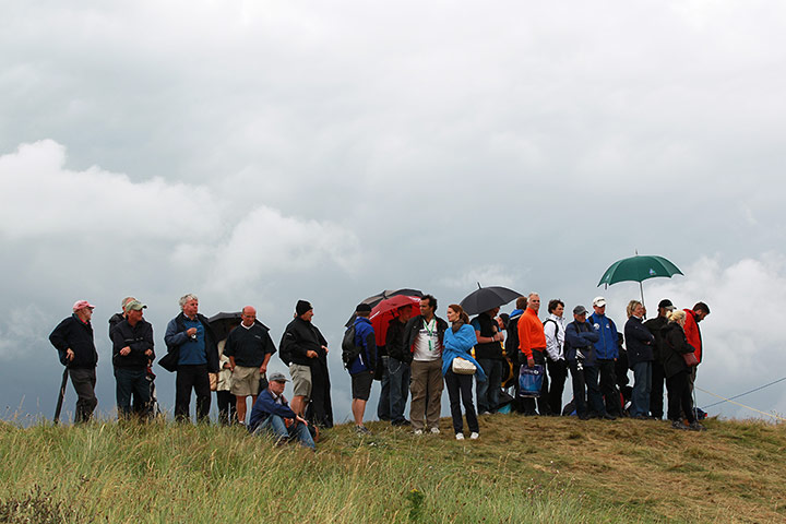 Open Golf day 1: Spectators wait for the play