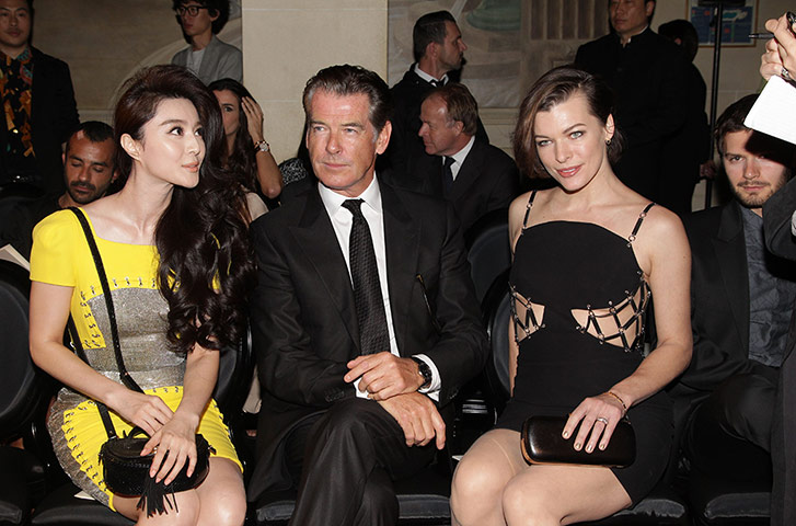 Versace guests: Versace: Front Row - Paris Fashion Week Haute Couture F/W 2013