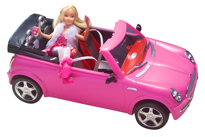 Sindy at 50: With a pink Mini in 2007