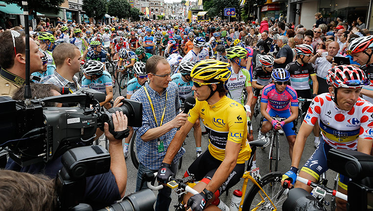 Picture Desk Live: Yellow jersey wearer Fabian Cancellara