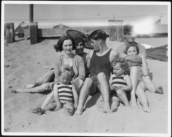 Marilyn: Norma Jeane on the beach, circa1929