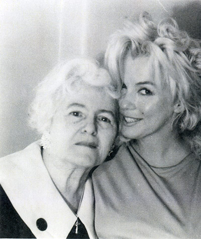 Marilyn: Marilyn with Anne Karger