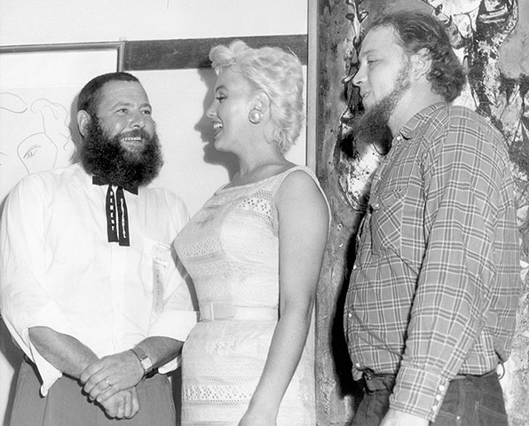 Marilyn: Marilyn Monroe judging a beard-growing contest