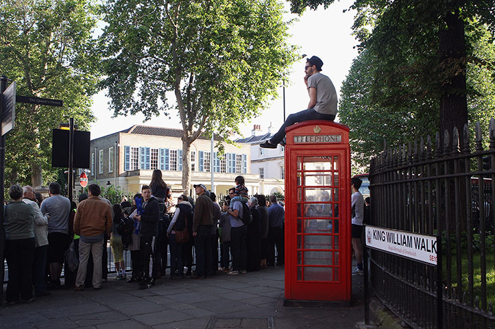 Torch day 64: Crowds in Greenwich