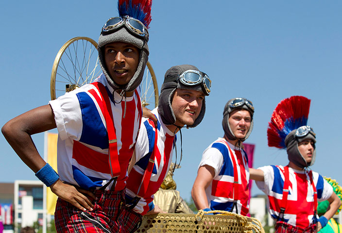 Picture Desk Live: Performers welcome members of the Brazilian Olympic Squad 