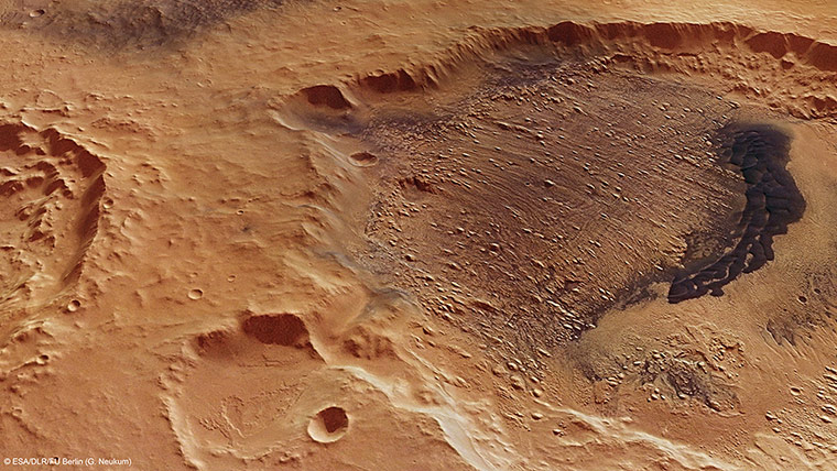 Month in space: Yardangs in Danielson Crater on Mars