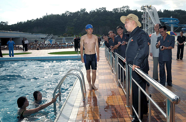 Kim-Jong-Un-visits-the-sw-006.jpg