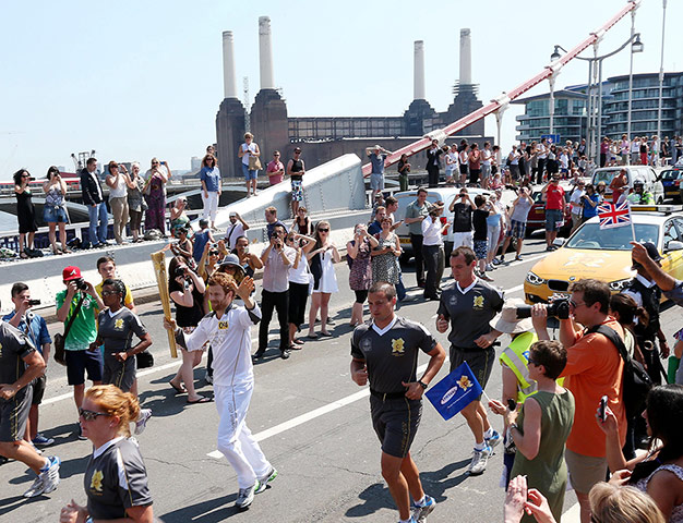 Olympic Torch relay: Olympic Torch Relay Day 69