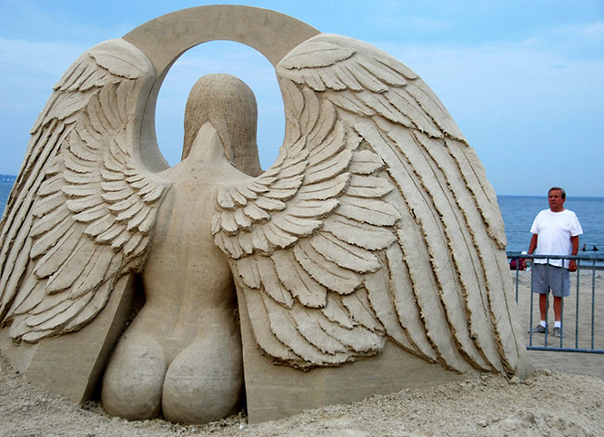 Guardian Camera Club: Jill Henry participates in the summer events assignment