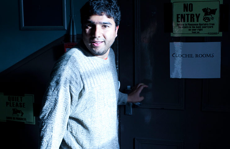 Edinburgh backstage: Nick Mohammed caught sneaking a peak at the audience