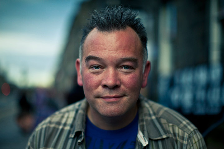 Edinburgh backstage: Stewart Lee on the street outside the Stand Comedy Club, 2010