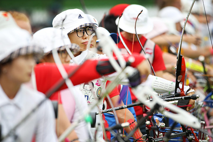 Archery: the women's archery individual and team ranking round at Lord's cricket ground