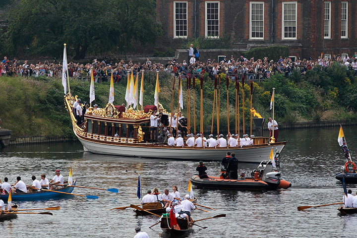 Olympic Torch Gallery: Olympic Torch Relay - Day 70- In Pictures