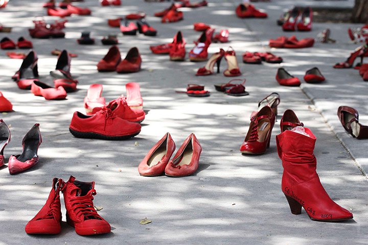 24 hours: Elina Chauvet's red shoes